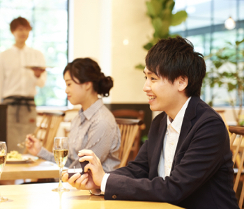 職場で出会いがない×25〜31歳《公務員・年収400万〜などの安定男性編》